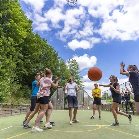 Kemping 5p 2bdrms 16110