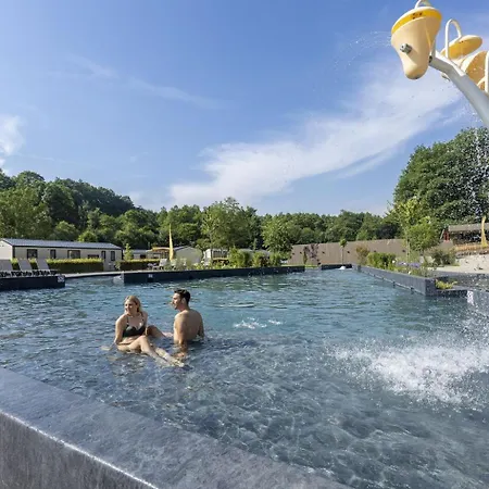 5p 2bdrms 16110 Kemping Grupont