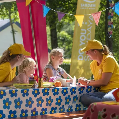 Kemping 5p 2bdrms 16110 Grupont