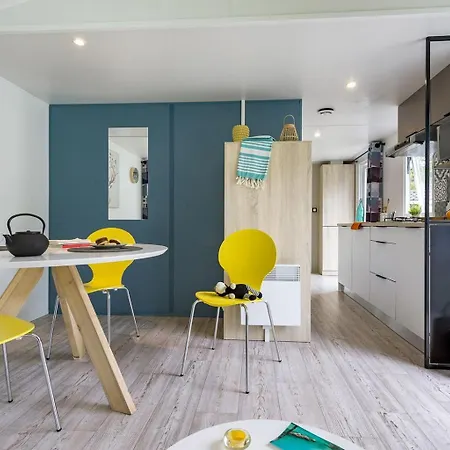 5p 2bdrms 16110 Kemping